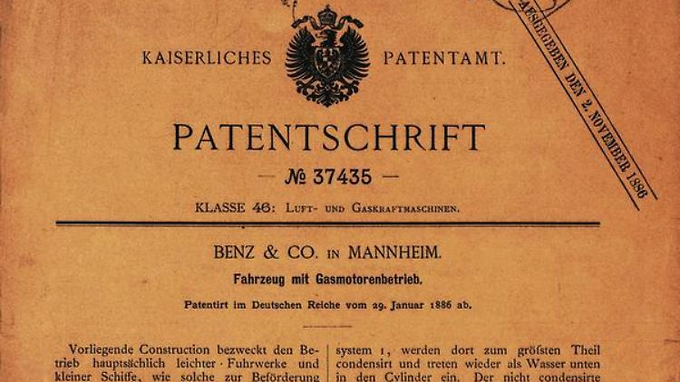 29. Januar 1886: Das Datum der Patentanmeldung gilt als Geburtstag des Automobils, die Patentschrift Nummer 37435 als seine Geburtsurkunde.