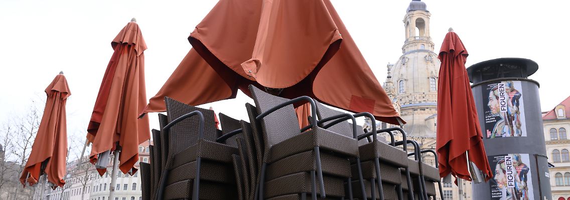 Ein erneuter genereller Lockdown könnte bis zu 52 Milliarden Euro kostet, sagt das Leibnitz-Institut.