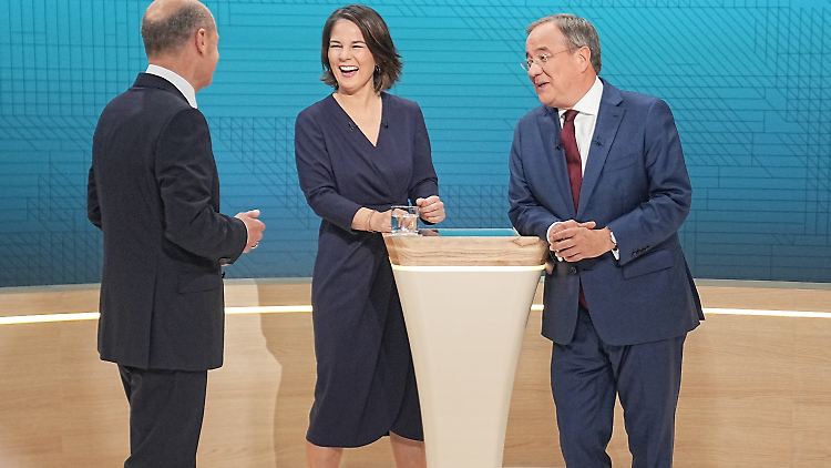 Nur 18 Prozent der Zuschauer halten Baerbock nach dem zweiten Triell für am kompetentesten.