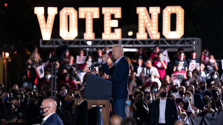Biden will eine Abwahl des amtierenden Gouverneurs von Kalifornien unbedingt verhindern.
