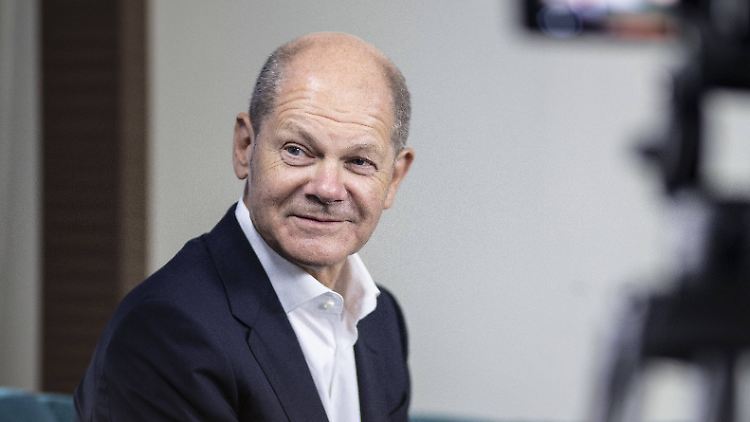 Die Pläne der Grünen, so Scholz, würden "wie ein Kartenhaus in sich zusammenfallen".