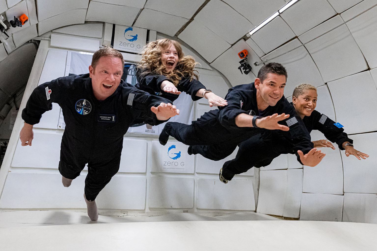 Das Zeitalter des Weltraumtourismus ist angebrochen. Erstmals schickt auch das Unternehmen SpaceX mit der Mission "Inspiration 4"  ...