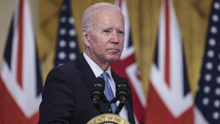 Joe Biden hat sich für mehrere außenpolitische Entscheidungen im Nachhinein entschuldigt.