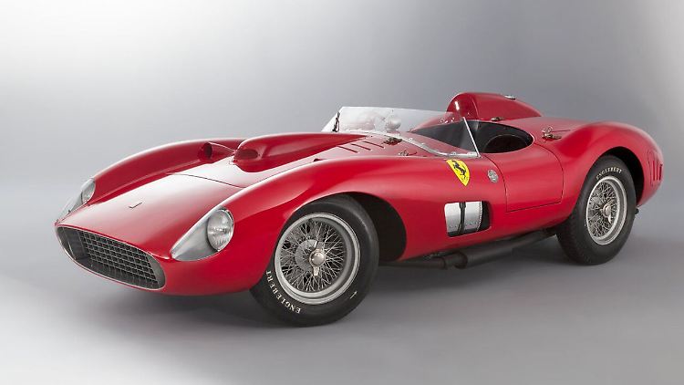 Der Ferrari 335 S Spider Scaglietti ziert als einer der teuersten Fahrzeuge überhaupt die Autosammlung von Lionel Messi.