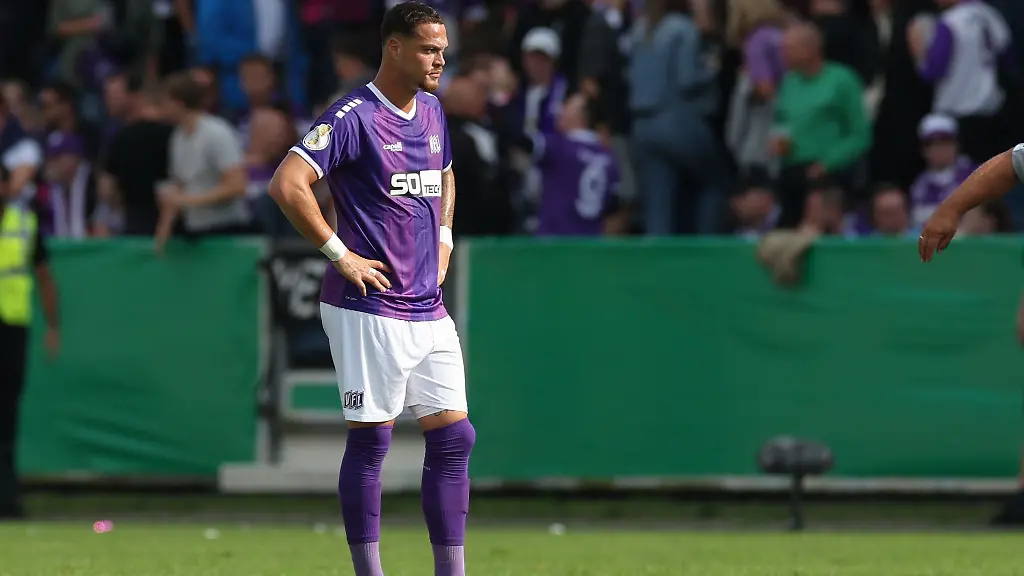 Joel-Zwarts-sah-gegen-Dresden-die-Rote-Karte