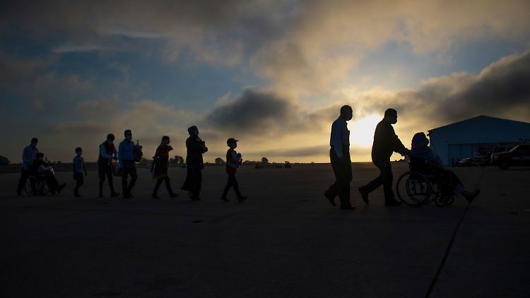 Das Auswärtige Amt hat nach eigenen Angaben mehr als 250 einreiseberechtigte Familien kontaktiert.