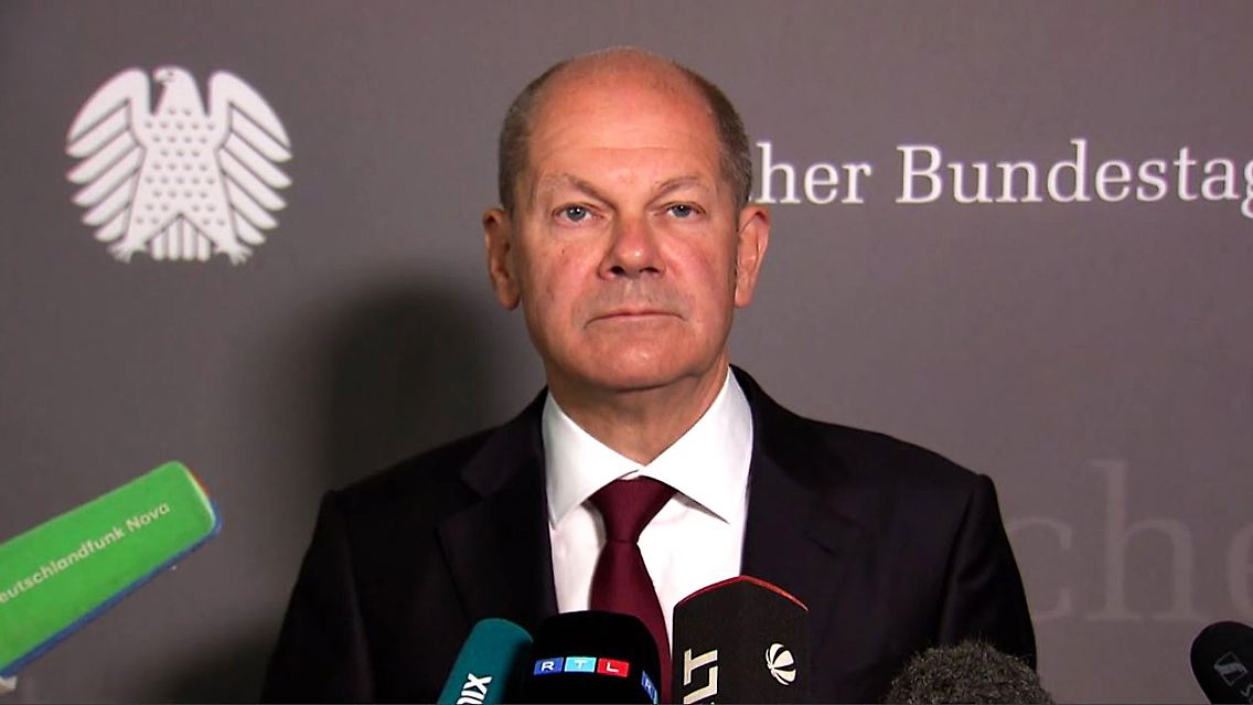 Scholz.JPG