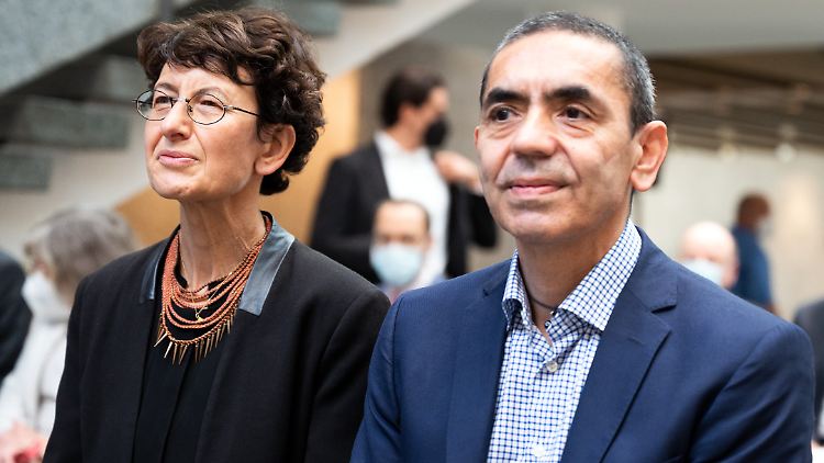 Özlem Türeci und Ugur Sahin - ihr Unternehmen Biontech entwickelte den wohl bekanntesten Corona-Impfstoff der Welt.