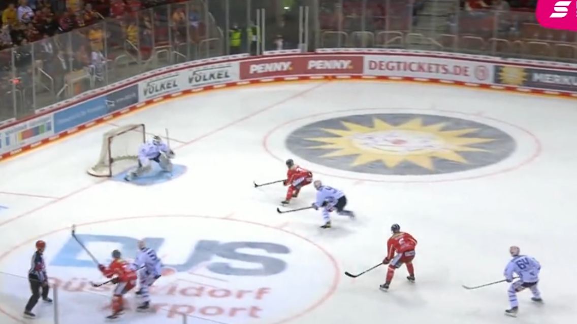 2hockey.PNG