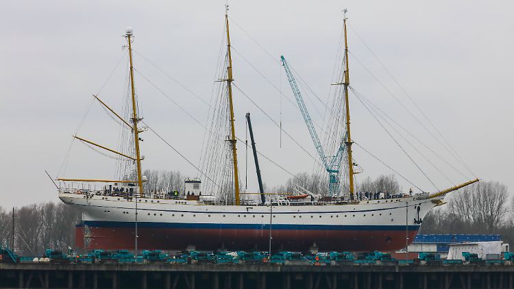 Die "Gorch Fock" ist mit einigen Unterbrechungen seit 1958 im Dienst der Deutschen Marine.