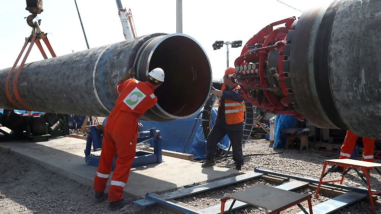 Die Bauarbeiten für Nord Stream 2 sind abgeschlossen. Das Genehmigungsverfahren der deutschen Behörden für die Inbetriebnahme dürfte aber noch mehrere Monate in Anspruch nehmen.