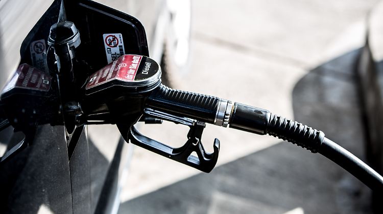 Der Dieselpreis ist innerhalb von nicht ganz einem Jahr um 40 Cent je Liter gestiegen.