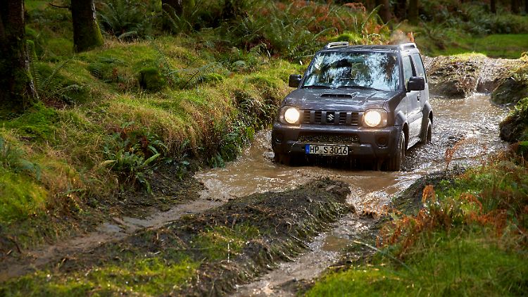 Mit einer Länge von 3,66 Meter ist der Suzuki Jimny alles andere als ein Urlaubsfahrzeug.
