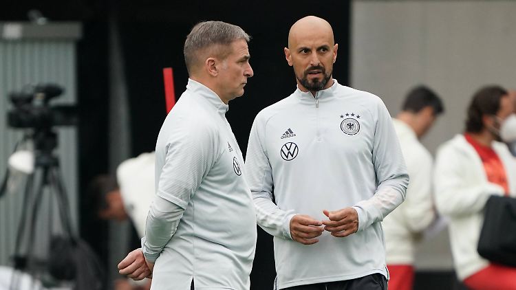 Antonio Di Salvo (rechts) ist künftig der Hauptverantwortliche für die deutsche U21-Nationalmannschaft.