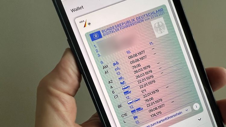 Nur kurz online: der digitale Führerschein.