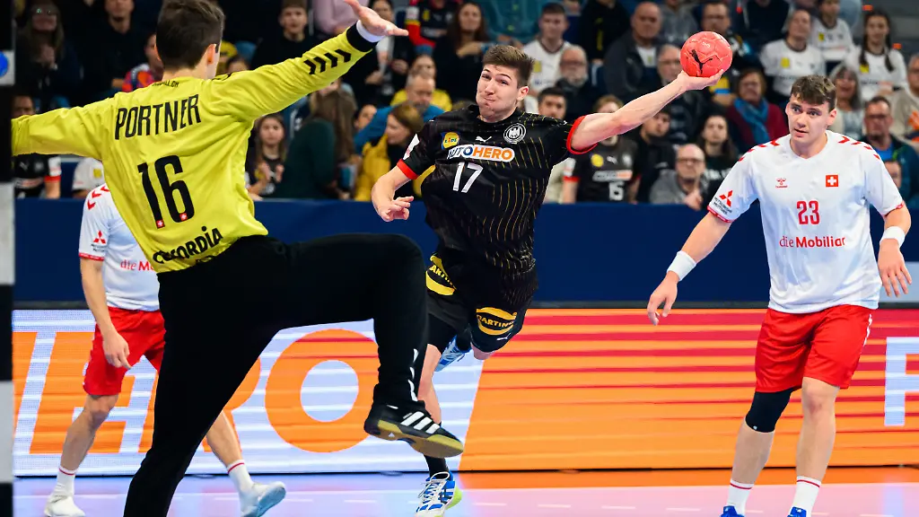 48b5deaff41e13bebdd1b7390f6764d9