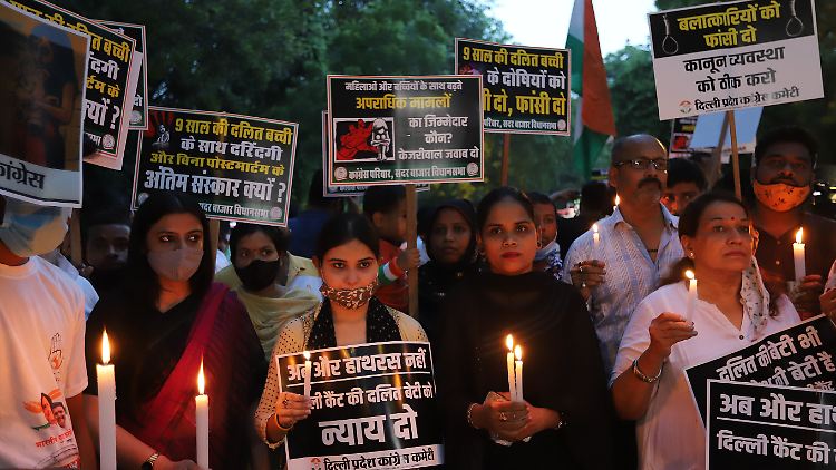 In Indien protestieren Menschen häufig gegen sexuellen Missbrauch - wie hier im August in Neu Delhi nach der Vergewaltigung einer Neunjährigen.
