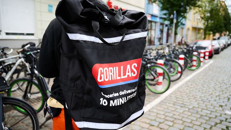 Inzwischen arbeiten für Gorillas  tausende Mitarbeiter in neun Ländern. 