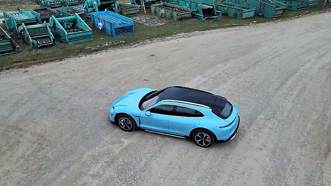 porsche2.jpg