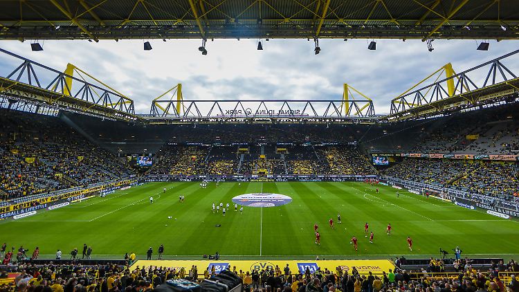 In Dortmund durften die Fans dem Klub die Meinung sagen.