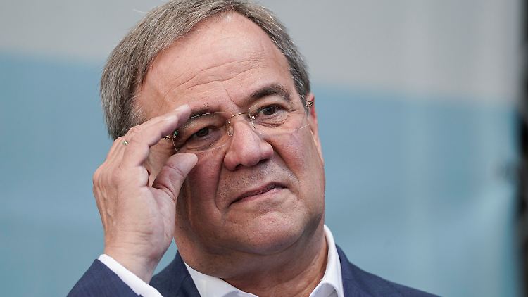 Wenn Armin Laschet in Debatten über die Sozialpolitik auf Norbert Blüm oder in Diskussionen über Klimapolitik auf Klaus Töpfer verwies, unterstrich dies nur, wie blank er hier war.