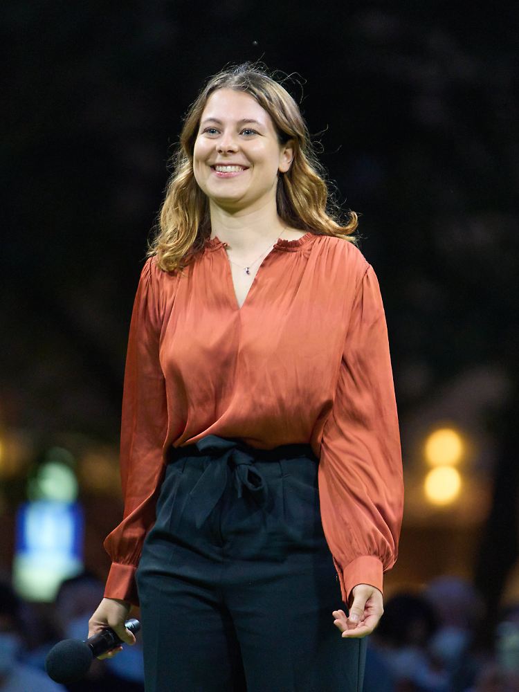 Jamila Schäfer holt in München ein Direktmandat für die Grünen.