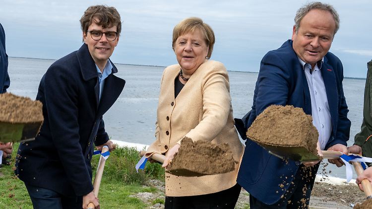 Merkel weg - und damit auch die Stimmen. Der Wahlkreis von der Noch-Bundeskanzlerin wählt rot.