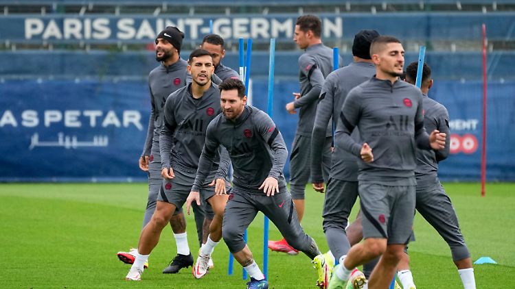 Lionel Messi ist zurück im Kreise der PSG-Kollegen.
