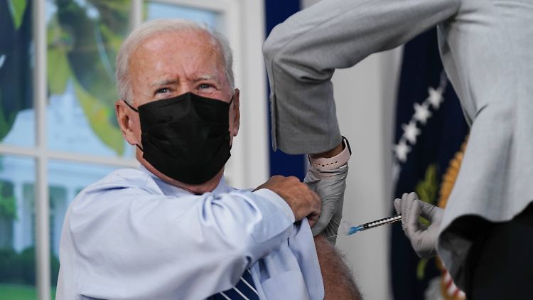 Für US-Präsident Biden ist es schon die dritte Impfung.