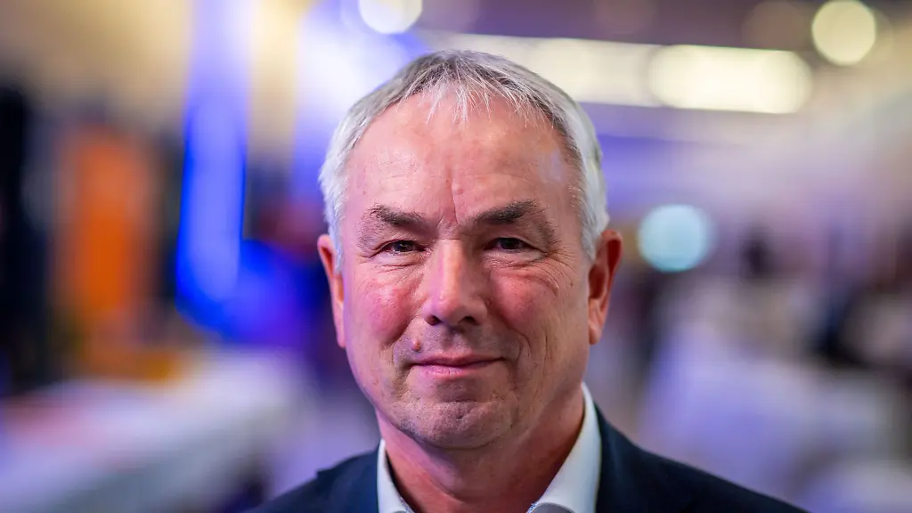 Thomas-Beyer-ist-zum-Vorsitzenden-des-Staedte-und-Gemeindetages-Mecklenburg-Vorpommern-gewaehlt-worden