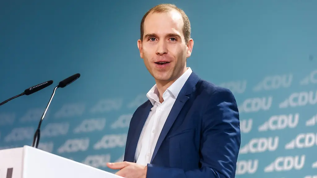 Der-Landesvorsitzende-Dennis-Thering-will-mit-der-Hamburger-CDU-zurueck-in-die-Regierungsverantwortung