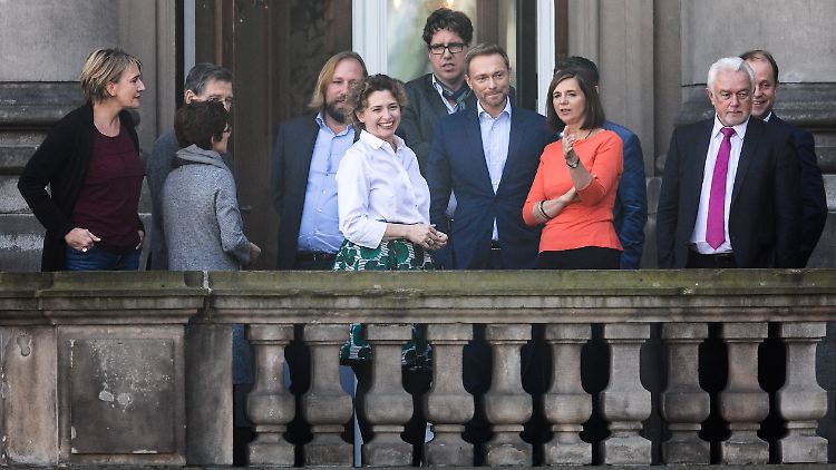 2017 führten die kleineren Parteien in Mützenichs Augen ein teils unwürdiges Schauspiel auf.