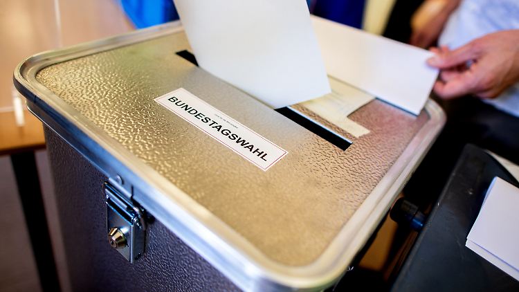 Die Wahlhelferin sagte, sie sei von einer unzulässigen Verhüllung ausgegangen.