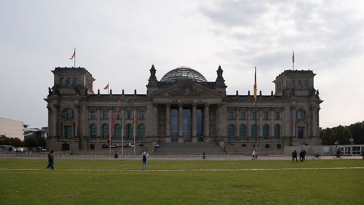 Die meisten Fraktionen sind zu ihren ersten Sitzungen zusammengekommen.