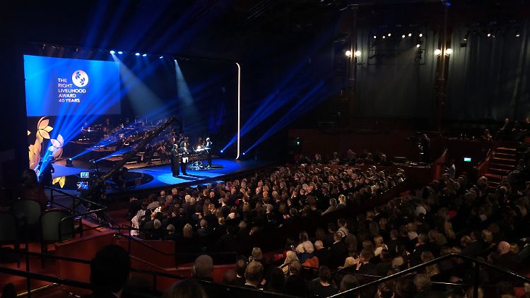 Ein Foto der Preisverleihung 2019. In diesem Jahr sollen die Ausgezeichneten am 1. Dezember im Rahmen einer Live-Veranstaltung in Stockholm geehrt werden.