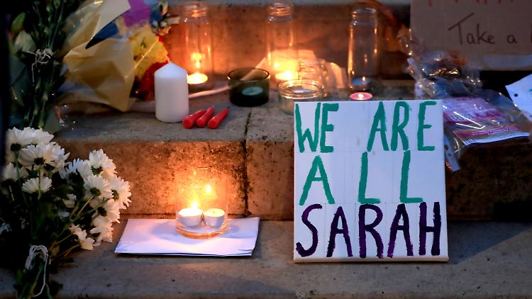Der Tod von Sarah Everard hatte landesweit für Wut und Entsetzen gesorgt und eine neue Debatte über Gewalt gegen Frauen ausgelöst. 