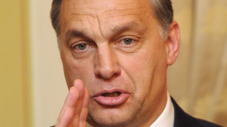 Der neue Ratspräsident Viktor Orbán verärgert Europa.