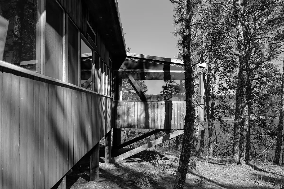 VERWENDUNG-NUR-FUeR-BUCH-00024-Roemisch-Bauhaus-Architecture-MarcelBreuerCottage-9528