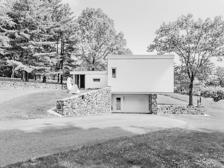 VERWENDUNG-NUR-FUeR-BUCH-00012-Roemisch-Bauhaus-Architecture-Gagarin2-DSCF0127