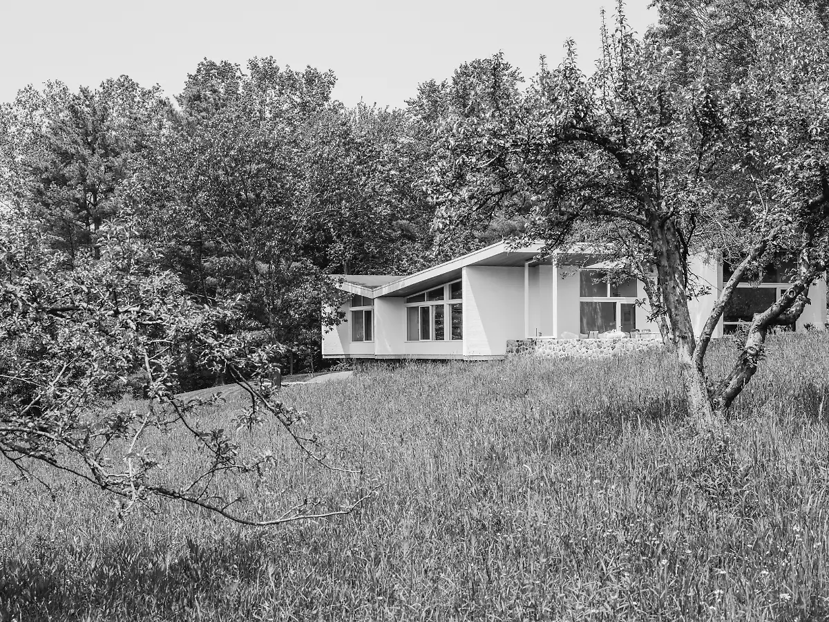 VERWENDUNG-NUR-FUeR-BUCH-00010-Roemisch-Bauhaus-Architecture-Gagarin2-DSCF0019