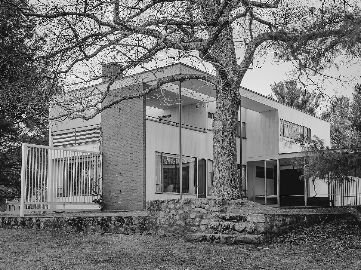 VERWENDUNG-NUR-FUeR-BUCH-00001-Roemisch-Bauhaus-Architecture-GropiusHouse-0283