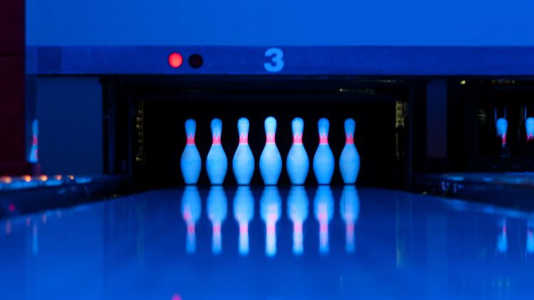 Bowlinghallen müssen "instagrammable" sein, sagt Experte Alexander Funk im Podcast.