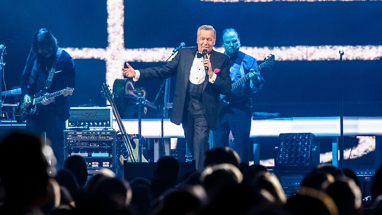 Ursprünglich sollte das Konzert im November 2020 stattfinden.