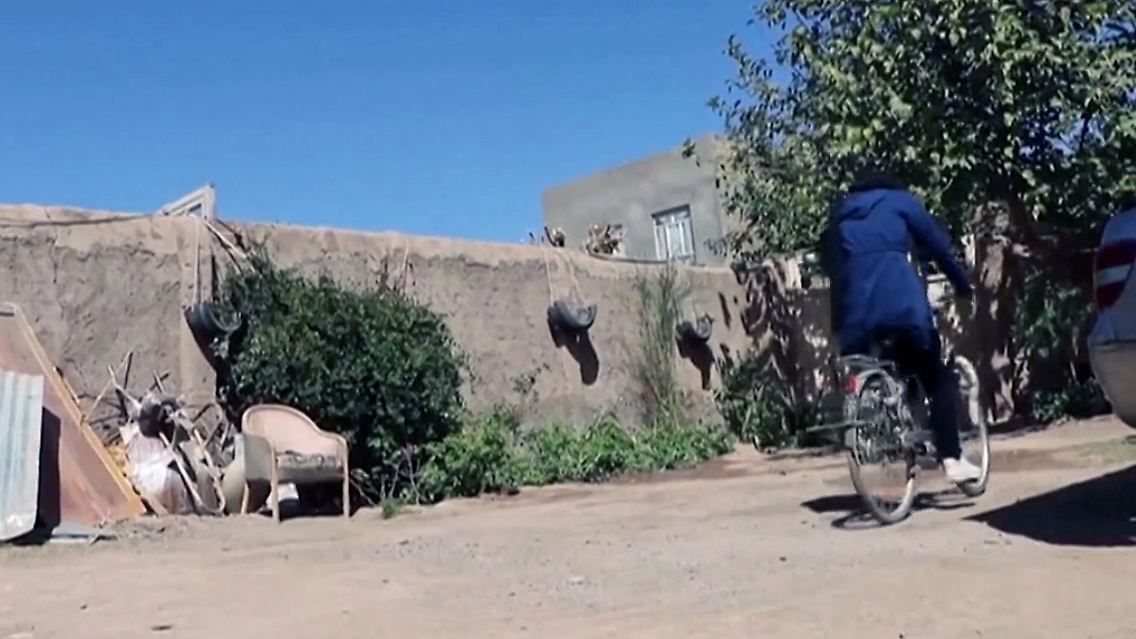AfghanistanRadsportlerin.jpg