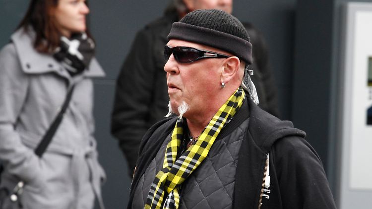 Borchardt nahm regelmäßig an Neonazi-Aufmärschen teil.