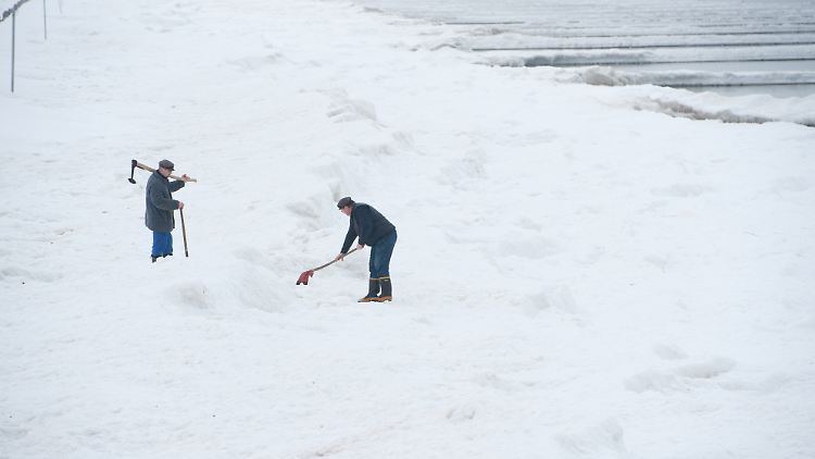 Auch in diesem Winter ist Schnee schippen angesagt.