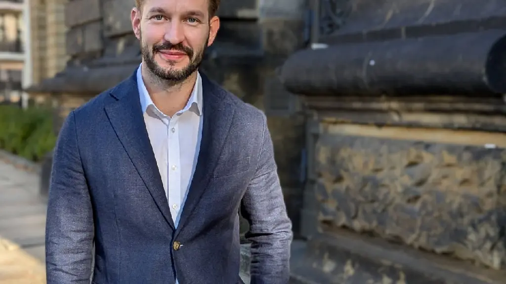 Lars-Seniuk-hat-sein-Amt-als-neuer-Rektor-der-Dresdner-Musikhochschule-Carl-Maria-von-Weber-angetreten-Foto-Handout