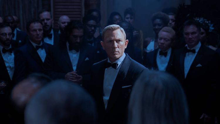 Dem Erfolg von James Bond steht aktuell nichts und niemand im Weg.