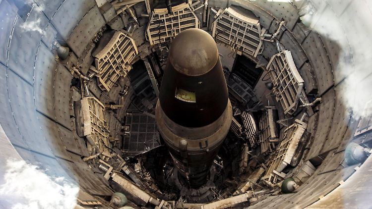 Diese Titan-Interkontinentalrakete steht im Museum. Die USA verfügen aber noch über Abertausende einsatzbereite Waffen.