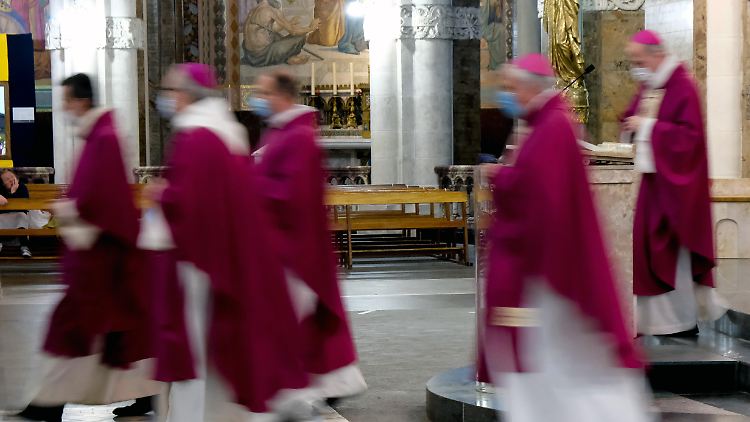 März-Treffen der französischen Bischofskonferenz in Lourdes. Seit dem Bericht der Missbrauchskommission ist das Gremium im Krisenmodus.